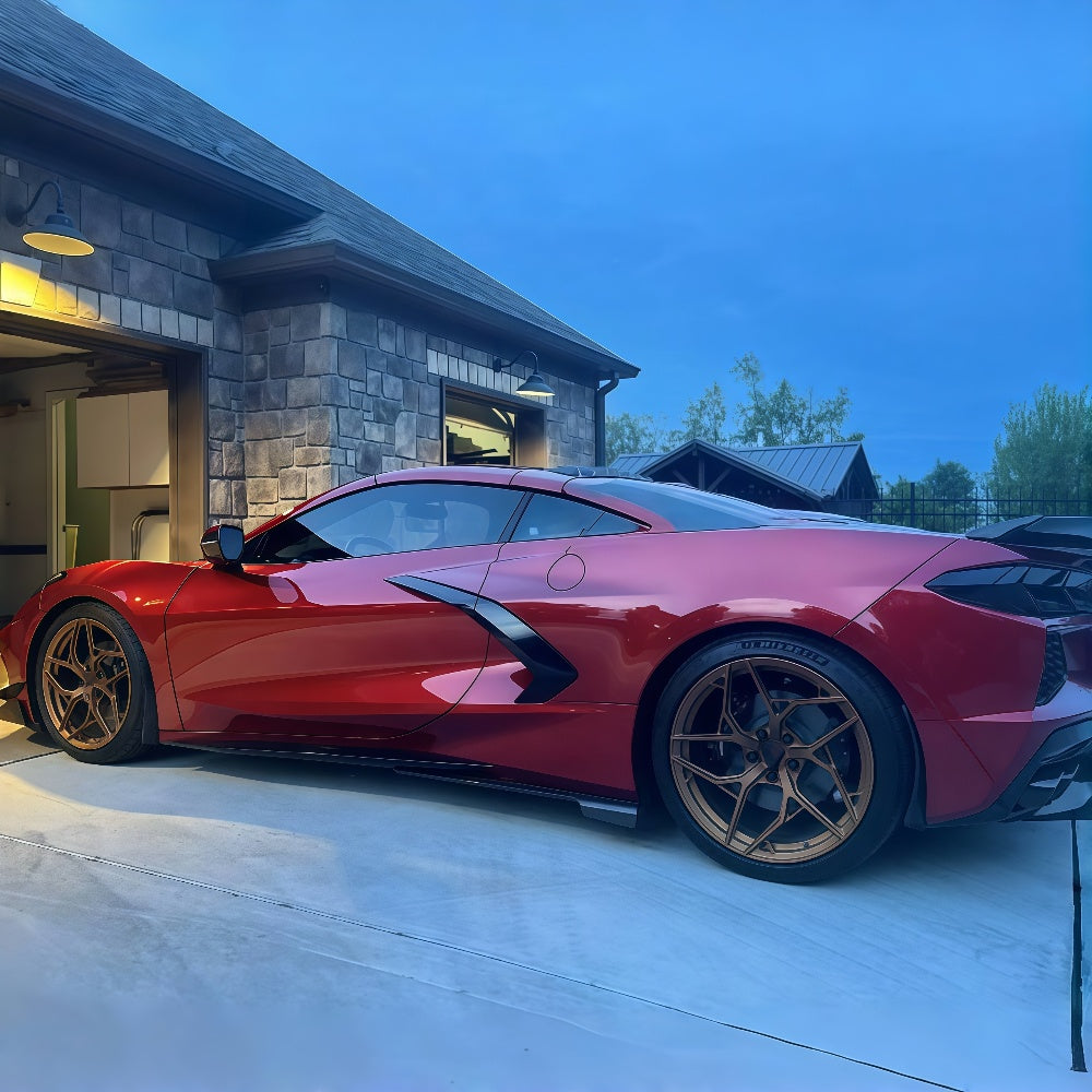 Chevrolet Corvette Stingray C8 2020 2021 Dry Carbon Fiber Side Skirts