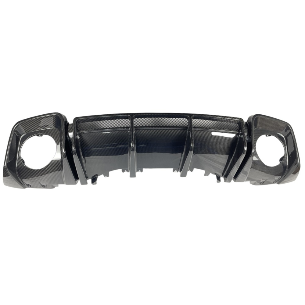 Audi R8 V10 Coupe 2023 P style Dry Carbon Fiber Rear Bumper Lip
