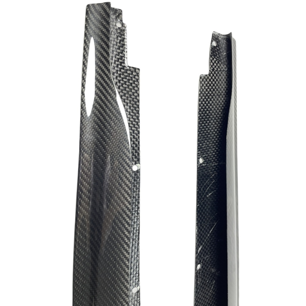 Audi R8 V10 Coupe 2023 P style Dry Carbon Fiber Side Skirts