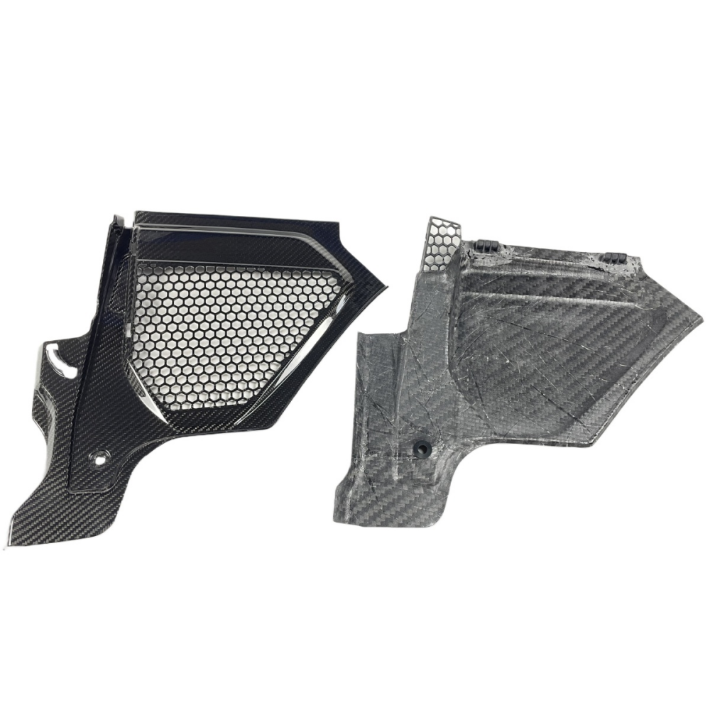 BMW G80 G82 M3 M4  Prepreg Dry Carbon Fiber Engine Compartment Water Filter Plate Engine Bay Cover