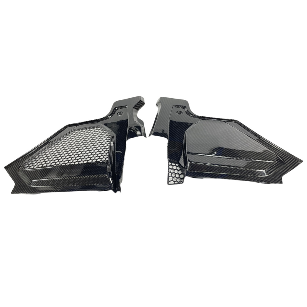 BMW G80 G82 M3 M4  Prepreg Dry Carbon Fiber Engine Compartment Water Filter Plate Engine Bay Cover